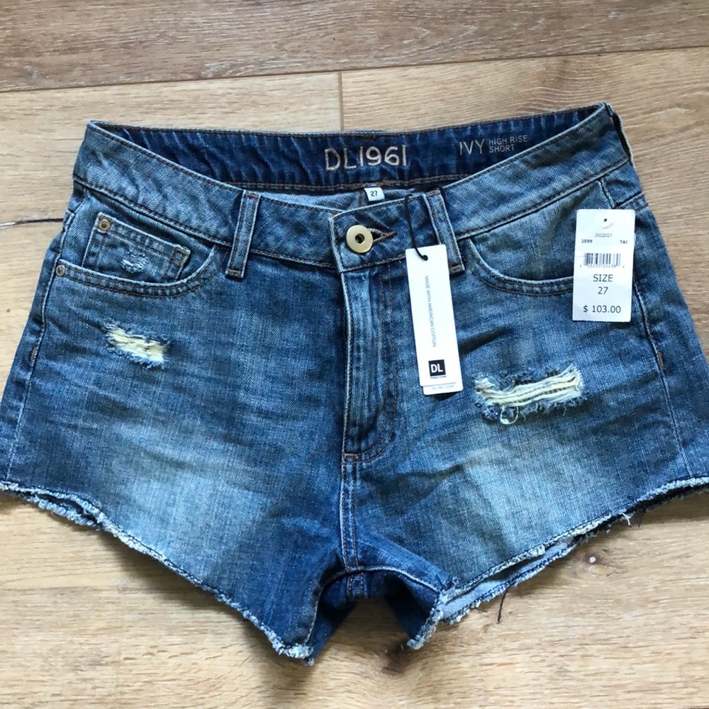 DL1961 Short Jeans  size 27